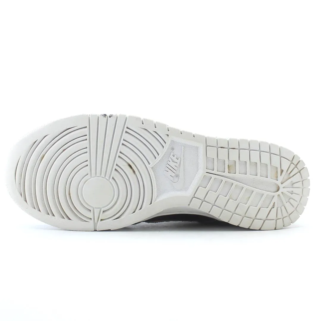 NIKE  DUNK LOW SE